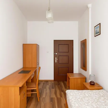 Babel Hostel, Dworzec Pkp, Rynek *