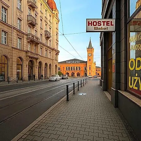 Babel Hostel, Dworzec Pkp, Rynek Хостел Вроцлав