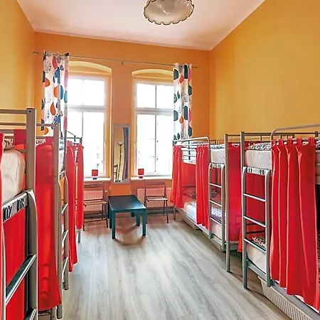 Babel Hostel, Dworzec Pkp, Rynek *