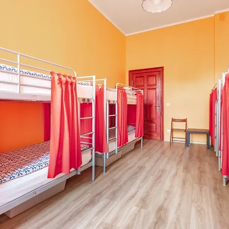 Babel Hostel, Dworzec Pkp, Rynek *