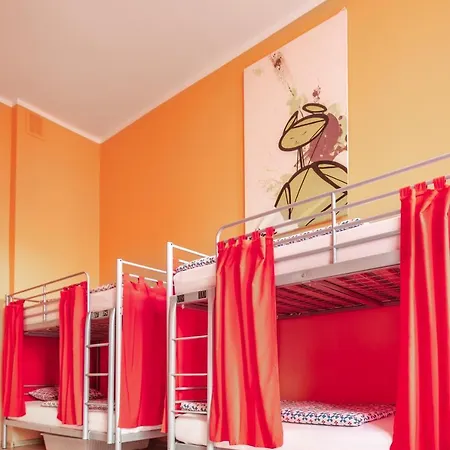 Babel Hostel, Dworzec Pkp, Rynek * 弗罗茨瓦夫