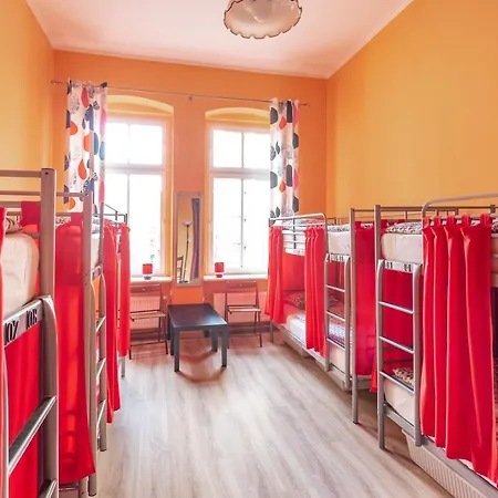 Babel Hostel, Dworzec Pkp, Rynek * 브로츠와프