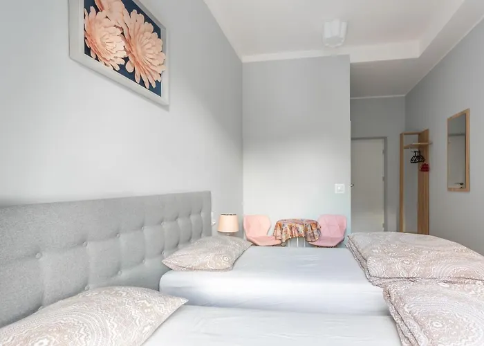 Babel Hostel, Dworzec Pkp, Rynek *